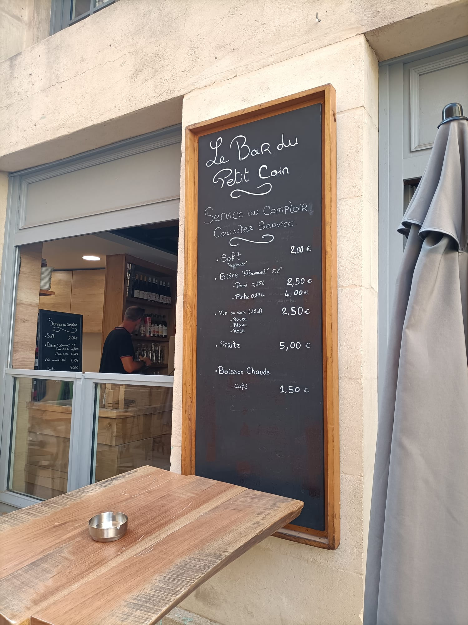 Ardoise du menu à la craie